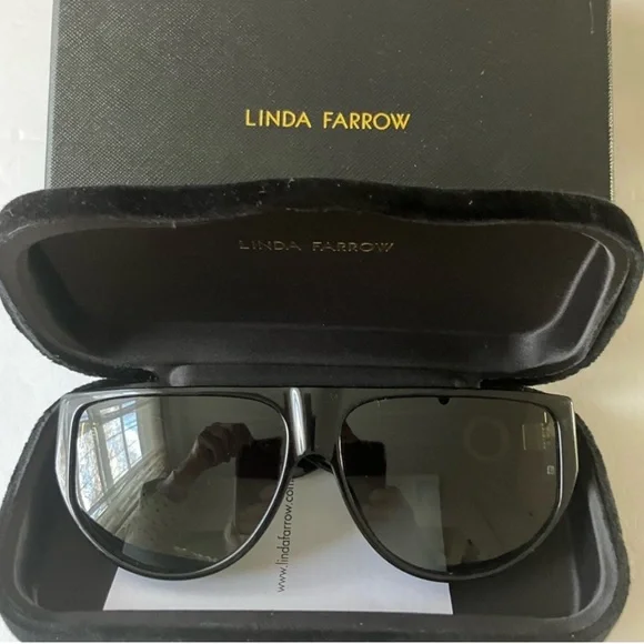 Linda Farrow Elodie oversize-frame sunglasses - Picture 5 of 9